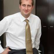 Dr Artem Malgin