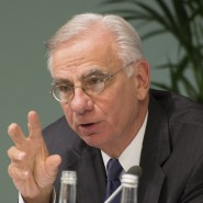 Dr Hans Binnendijk