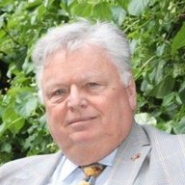 Amb. Per Carlsen