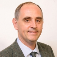 Mr Edward Lucas