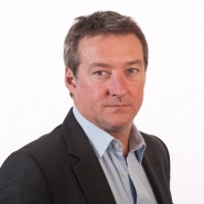 Mr Simon Nixon