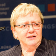 Elisabeth BAUER