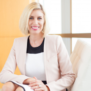 Dr. Stefanie von Hlatky