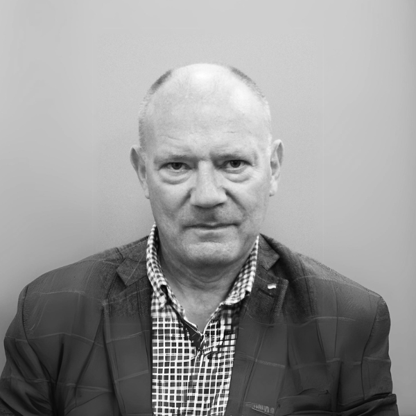 Alan Riley
