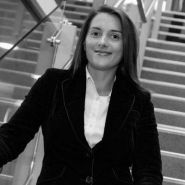 Ms Simona Soare