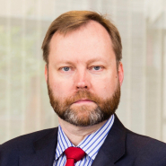 Mr Niklas Granholm
